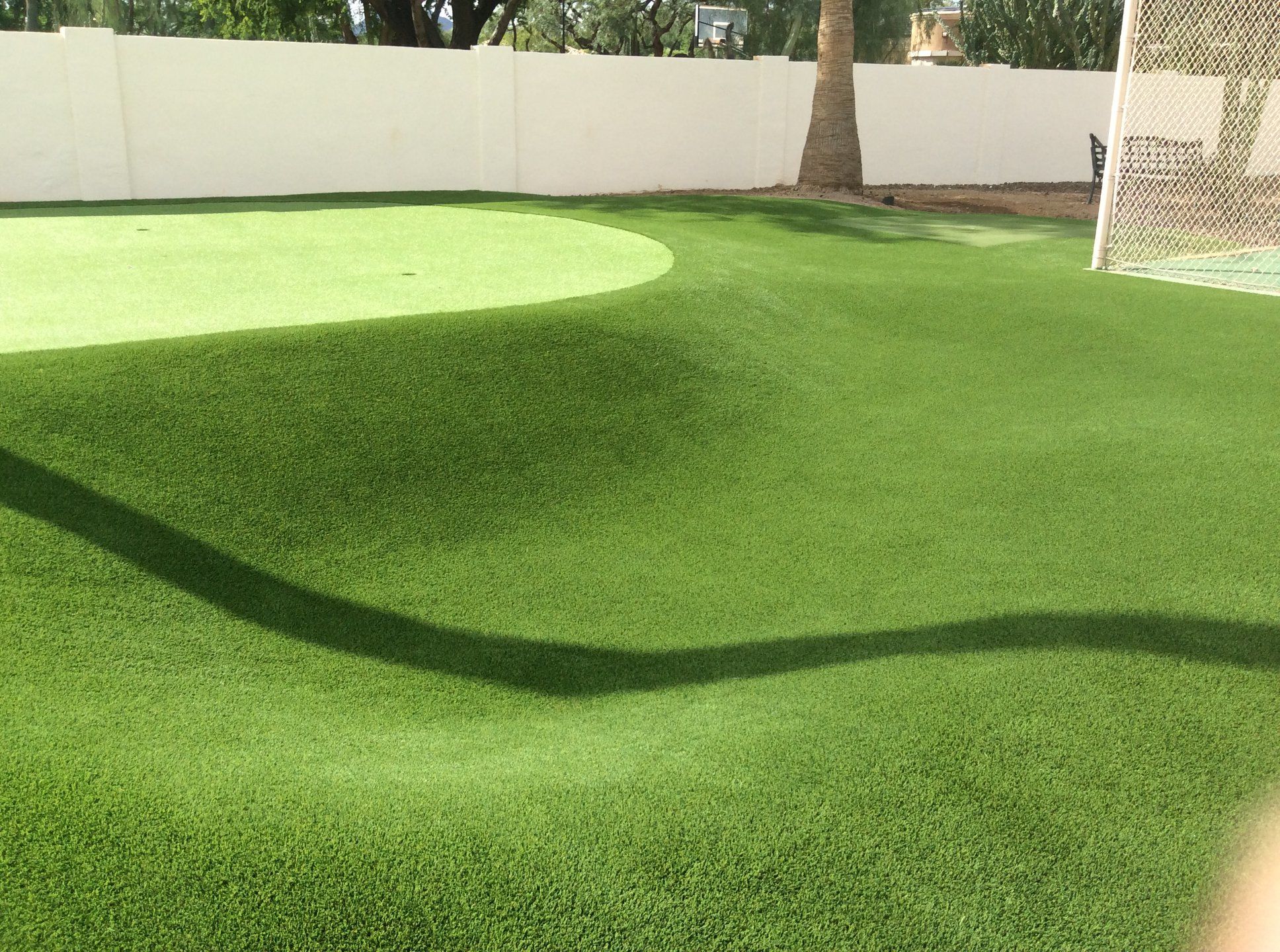 custom backyard putting green installers in Arizona