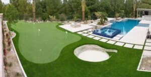 Custom Backyard Putting Green in artificial grass