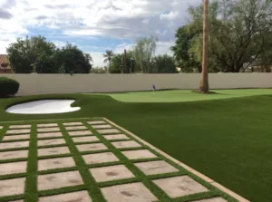 artificial turf golf green with bunker